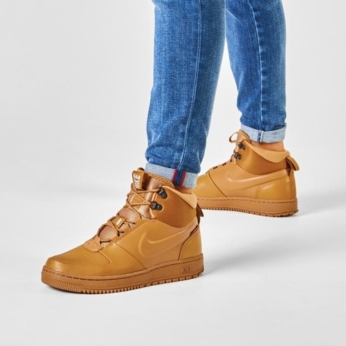 nike path winter tan